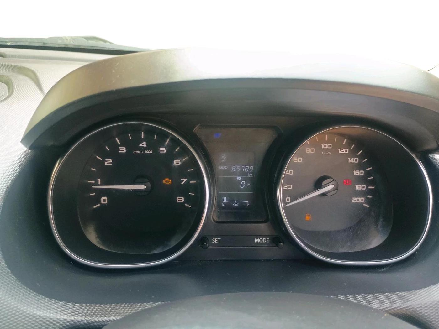 2018 Tata TIGOR XZ PLUS PETROL, CNG, Manual, 85,789 km, interior