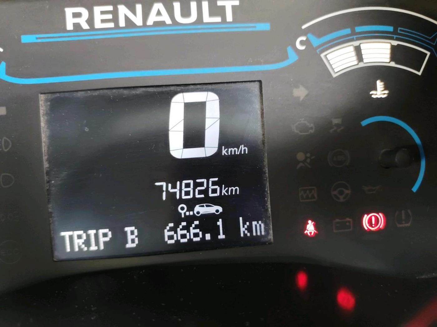 2022 Renault Kiger RXT (O) MT, Petrol, Manual, 74,826 km, interior