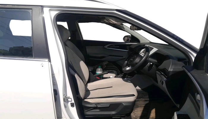 2022 KIA CARENS PRESTIGE PLUS 1.4 PETROL DCT 7 STR, Petrol, Automatic, 29,643 km, interior