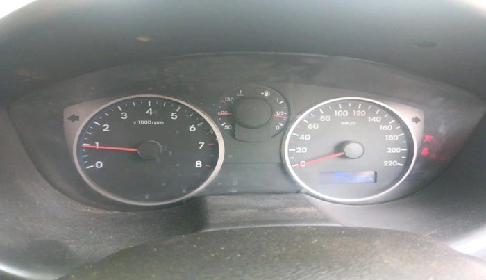 2013 Hyundai i20 SPORTZ 1.2, Petrol, Manual, 2,74,385 km, interior