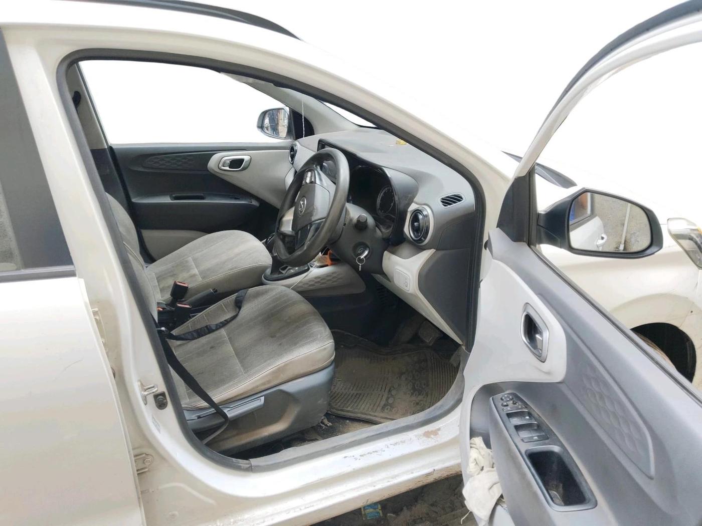 2019 Hyundai GRAND I10 NIOS SPORTZ AMT 1.2 KAPPA VTVT, Petrol, Automatic, 78,399 km, interior