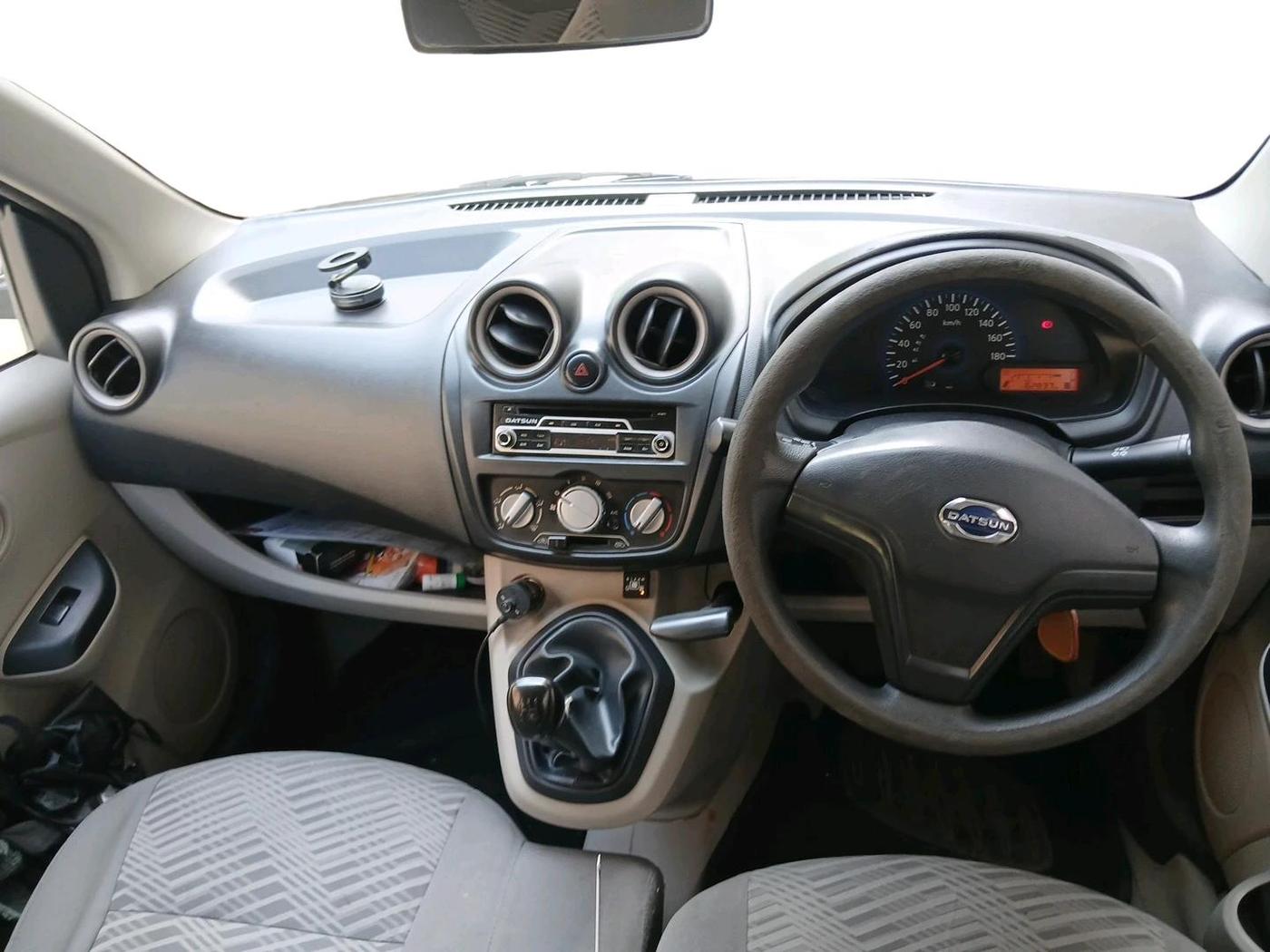 2016 Datsun Go T, CNG, Manual, 62,839 km, interior