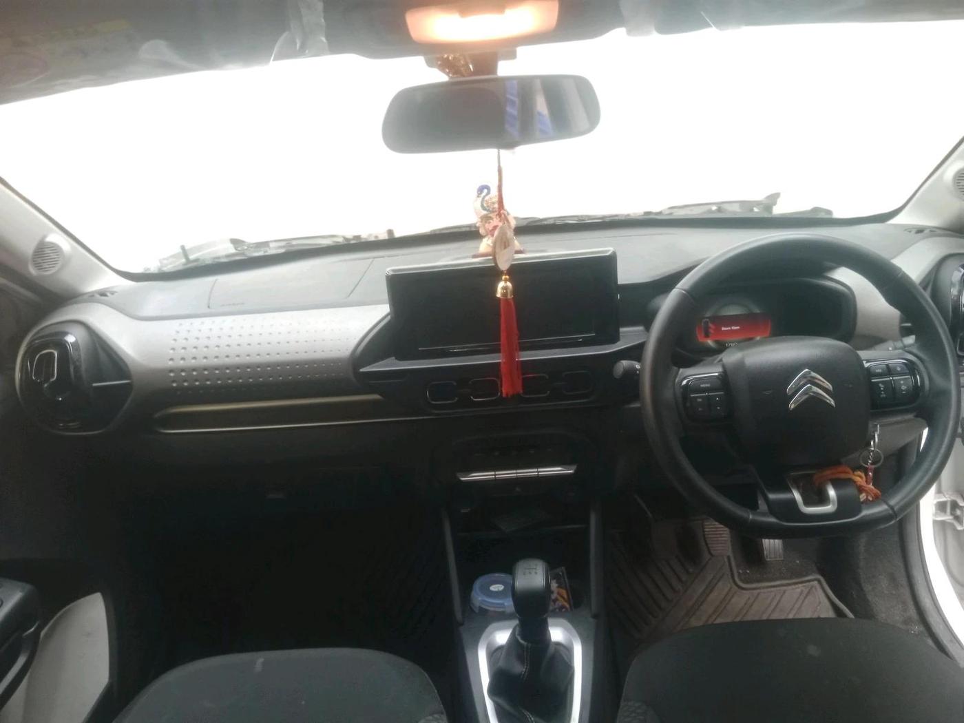 2025 CITROEN C3 SHINE 1.2, Petrol, Manual, 17,947 km, interior