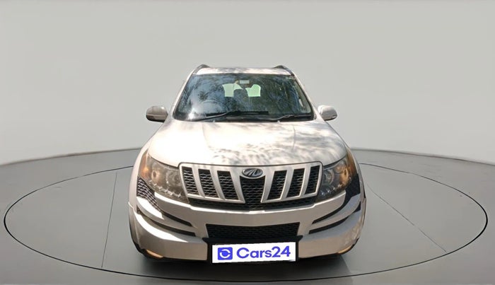 2015 Mahindra XUV500 W8, Diesel, Manual, 1,12,050 km, exterior