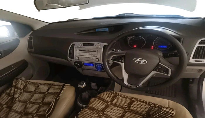 2011 Hyundai i20 ASTA 1.4 CRDI, Diesel, Manual, 1,21,497 km, interior