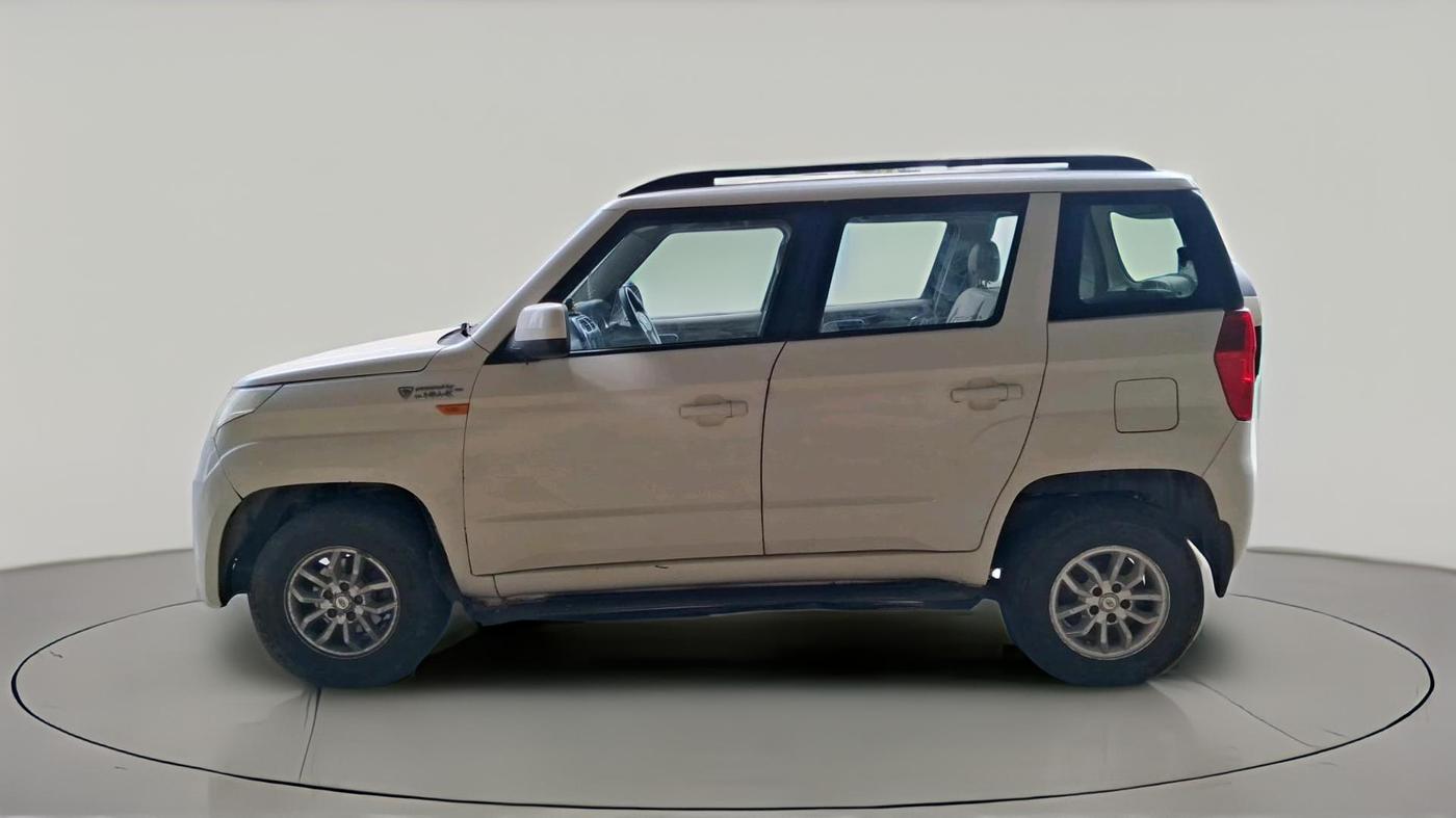 2017 Mahindra TUV300 T8, Diesel, Manual, 18,515 km, exterior