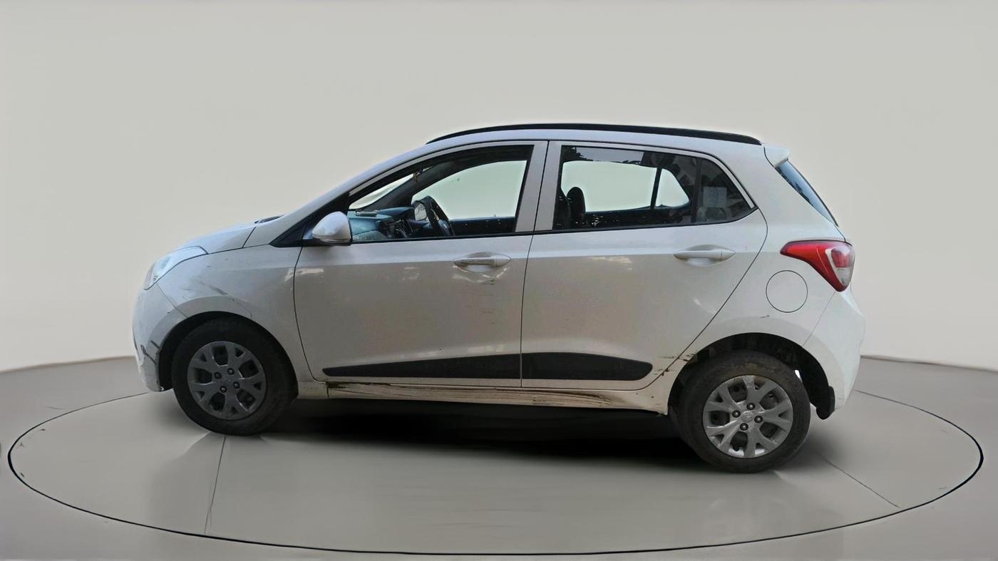 2016 Hyundai Grand i10 SPORTZ 1.1 CRDI, Diesel, Manual, 1,27,481 km, exterior