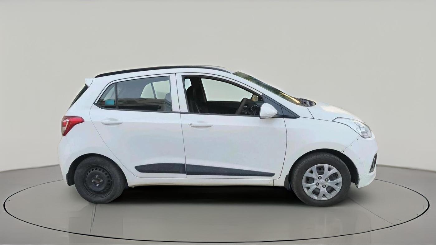 2016 Hyundai Grand i10 SPORTZ 1.1 CRDI, Diesel, Manual, 1,27,481 km, exterior