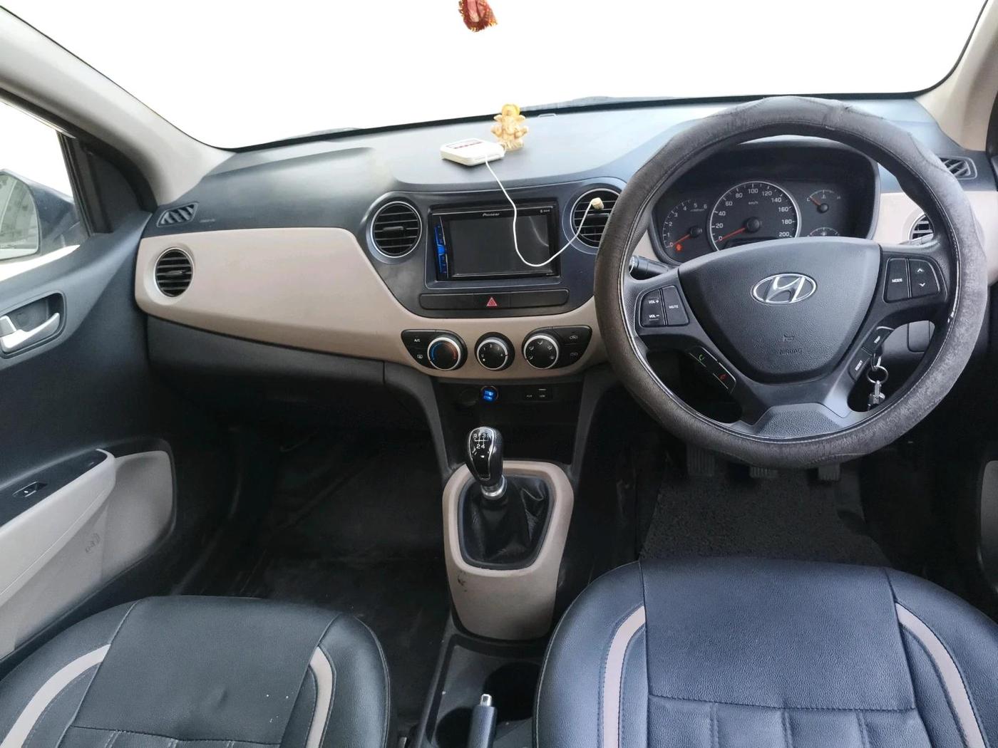 2016 Hyundai Grand i10 SPORTZ 1.1 CRDI, Diesel, Manual, 1,27,481 km, interior