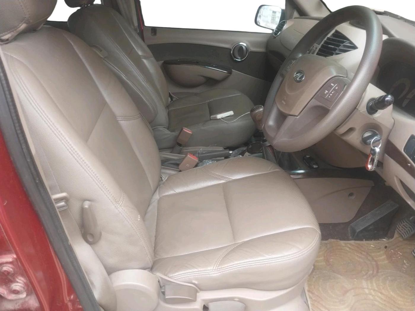 2013 Mahindra Xylo H9 BS IV, Diesel, Manual, 30,771 km, interior