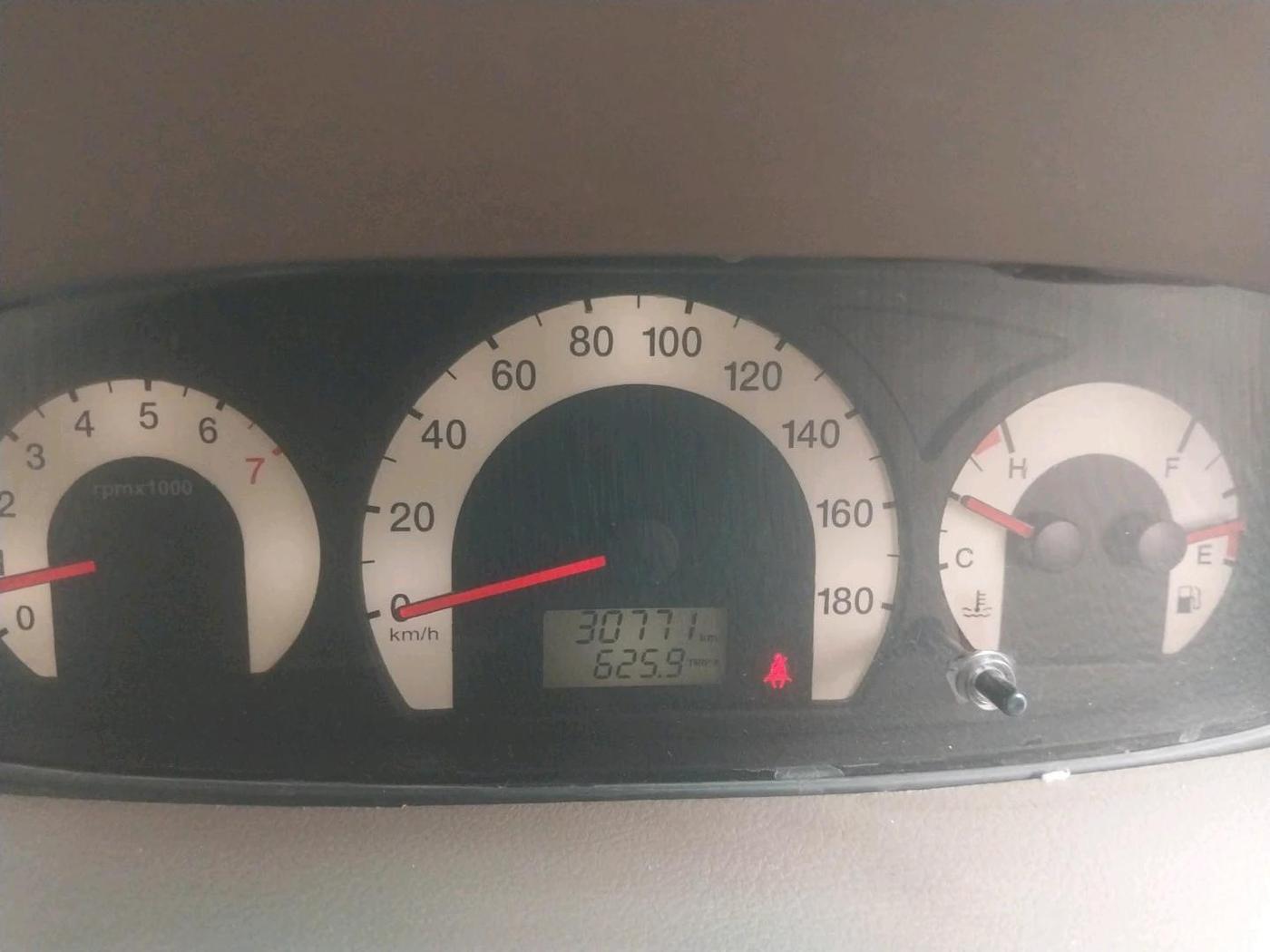 2013 Mahindra Xylo H9 BS IV, Diesel, Manual, 30,771 km, interior