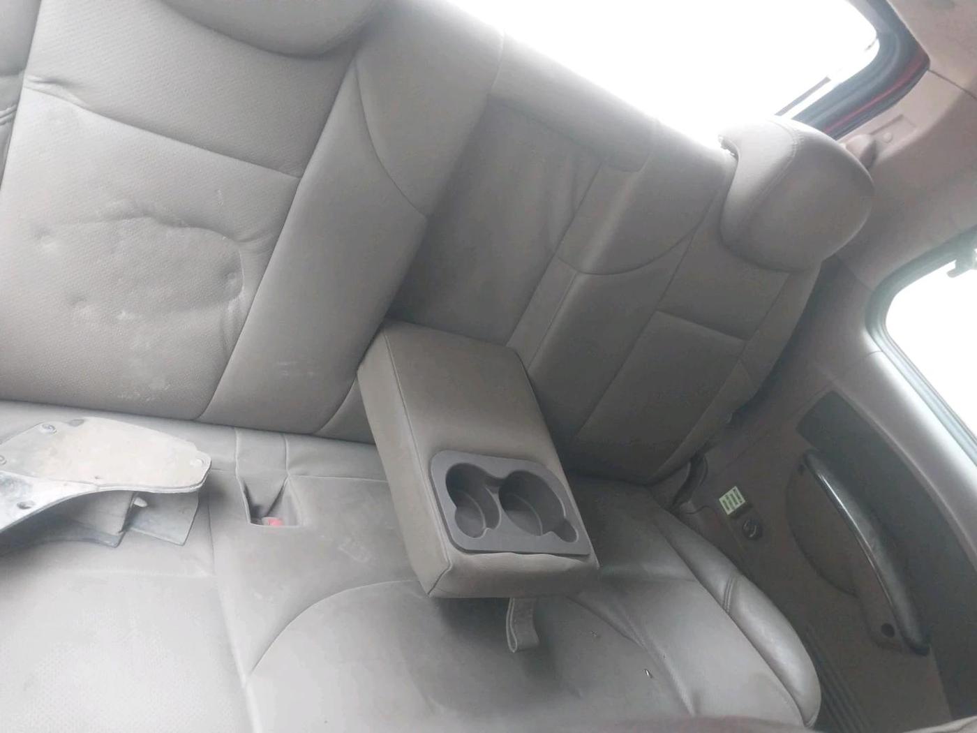 2013 Mahindra Xylo H9 BS IV, Diesel, Manual, 30,771 km, interior