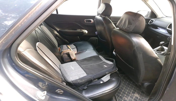 2019 Hyundai VENUE S 1.4 CRDI, Diesel, Manual, 1,12,920 km, interior