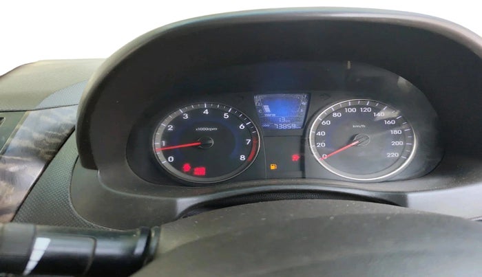 2011 Hyundai Verna FLUIDIC 1.6 VTVT EX, Petrol, Manual, 73,859 km, interior