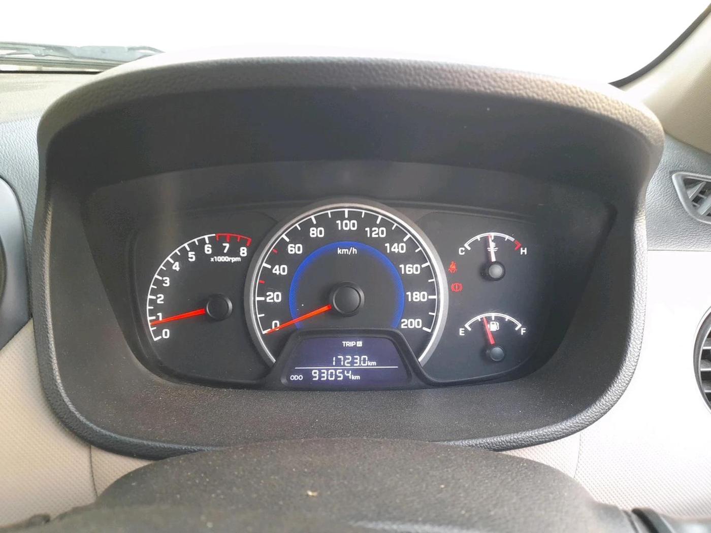 2019 Hyundai Grand i10 SPORTZ 1.2 KAPPA VTVT, CNG, Manual, 93,054 km, interior