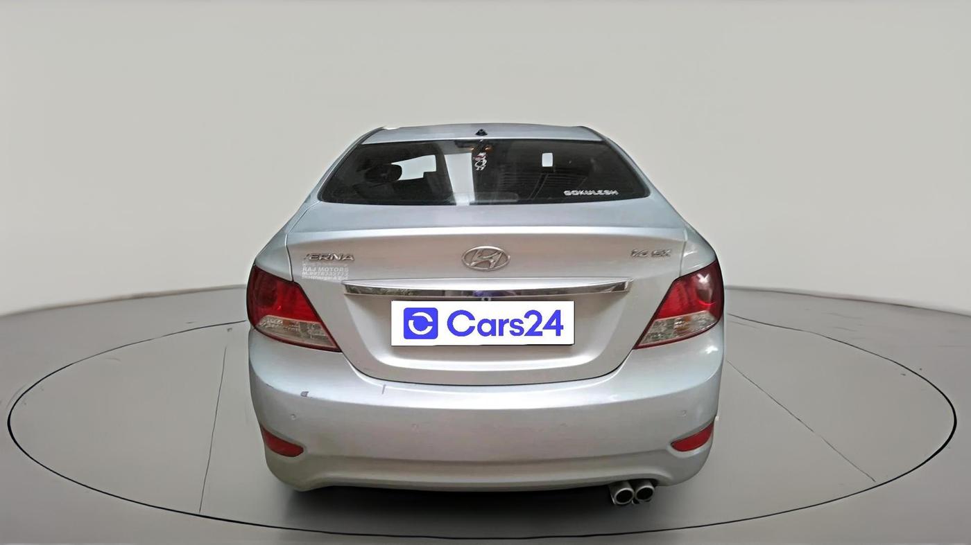 2014 Hyundai Verna FLUIDIC 1.6 VTVT SX, Petrol, Manual, 1,39,476 km, exterior
