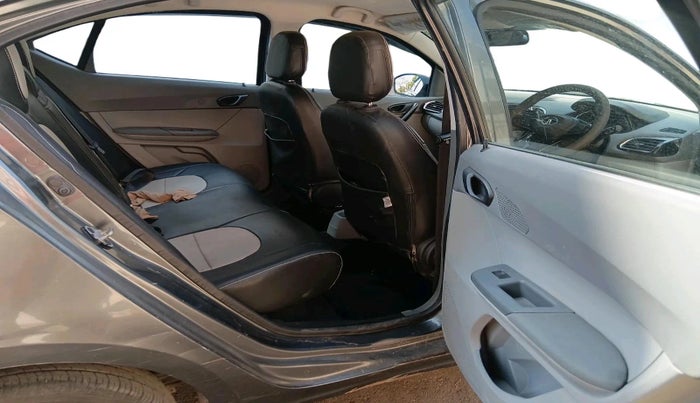 2022 Tata TIGOR XZ CNG, CNG, Manual, 82,653 km, interior