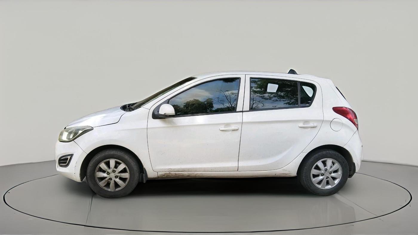 2013 Hyundai i20 SPORTZ 1.2, Petrol, Manual, 96,152 km, exterior