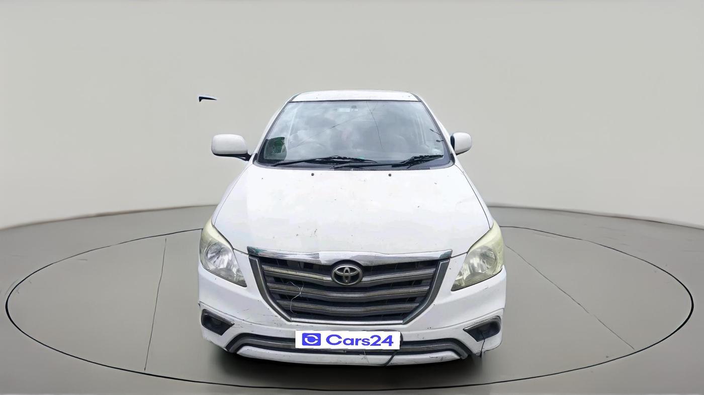 2012 Toyota Innova 2.5 G 8 STR, Diesel, Manual, 1,62,612 km, exterior