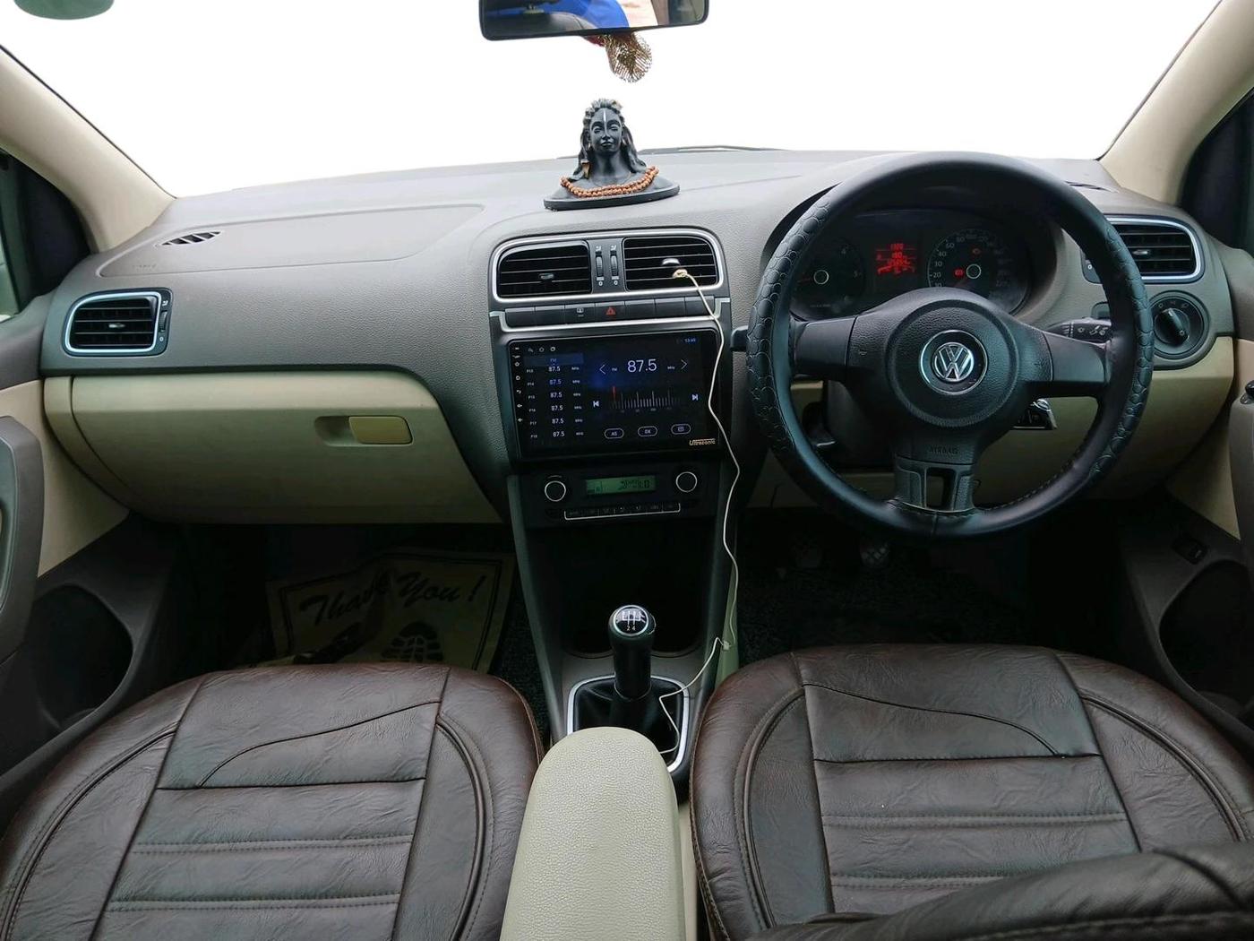 2011 Volkswagen Vento HIGHLINE DIESEL 1.6, Diesel, Manual, 1,25,054 km, interior
