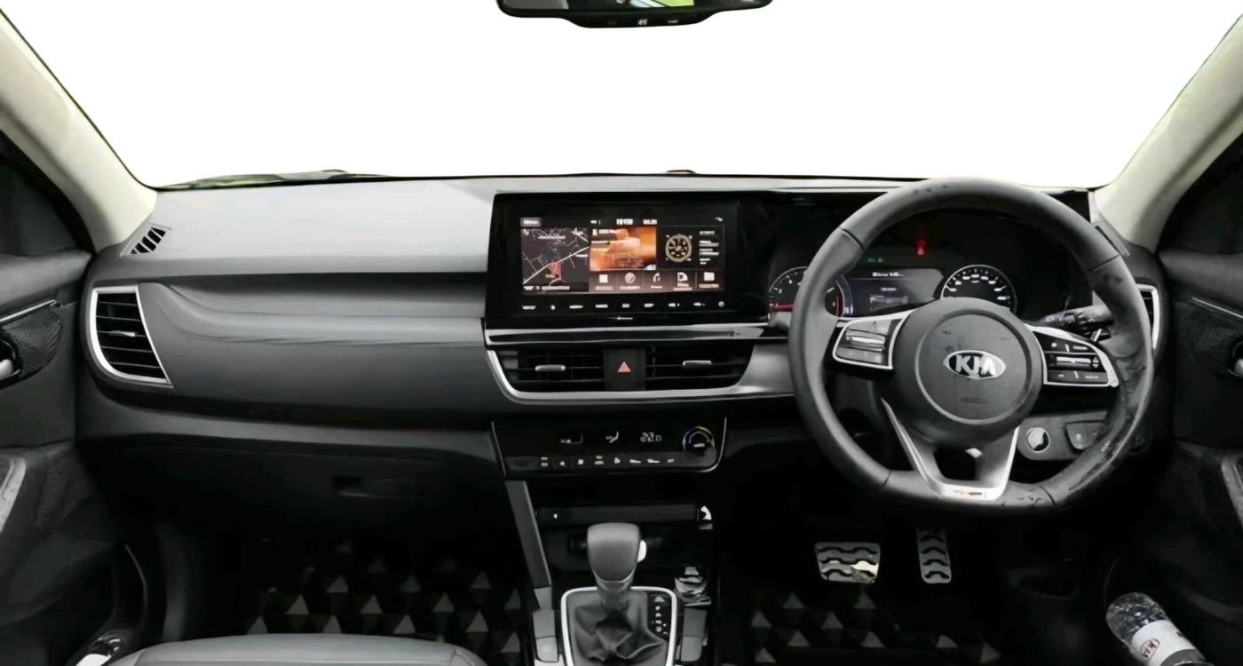 2022 KIA SELTOS HTX IVT 1.5 PETROL, Petrol, Automatic, 94,845 km, interior