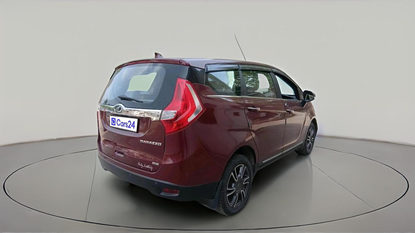 2018 Mahindra MARAZZO M8 7 STR, Diesel, Manual, 86,181 km, exterior
