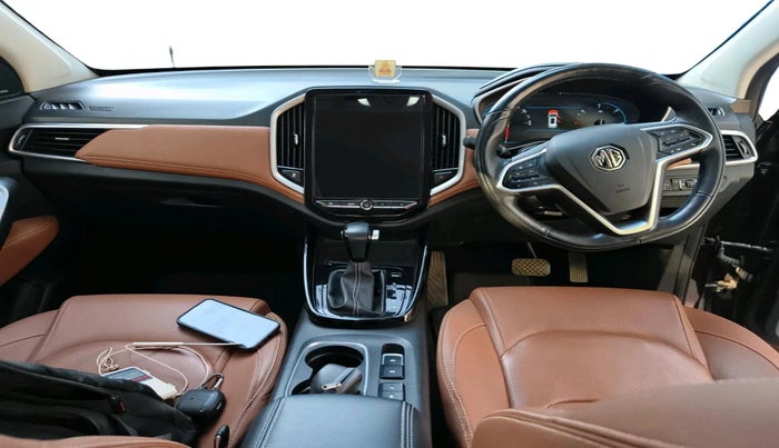 2021 MG HECTOR PLUS SHARP 1.5 PETROL TURBO CVT 6-STR, Petrol, Automatic, 54,011 km, interior