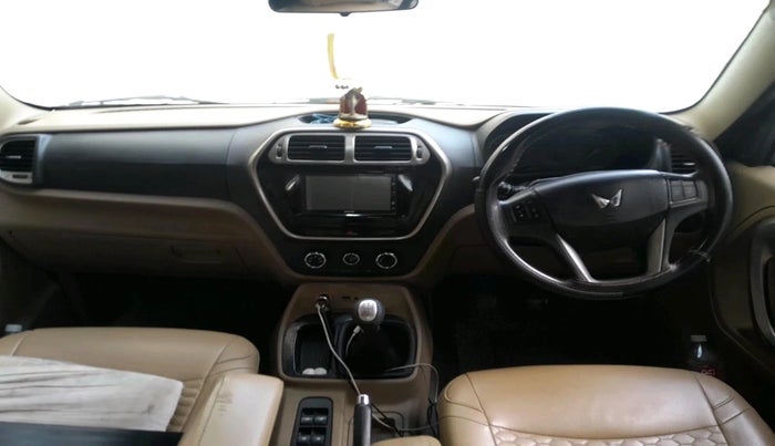 2023 Mahindra BOLERO NEO N10 R, Diesel, Manual, 1,00,403 km, interior