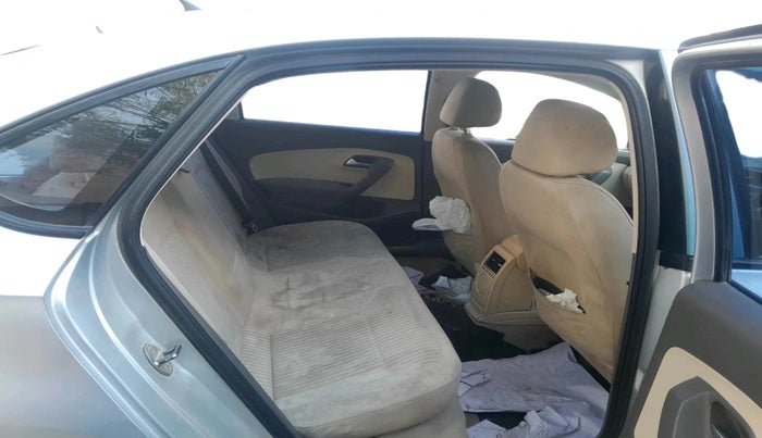 2011 Volkswagen Vento HIGHLINE DIESEL 1.6, Diesel, Manual, 1,61,658 km, interior