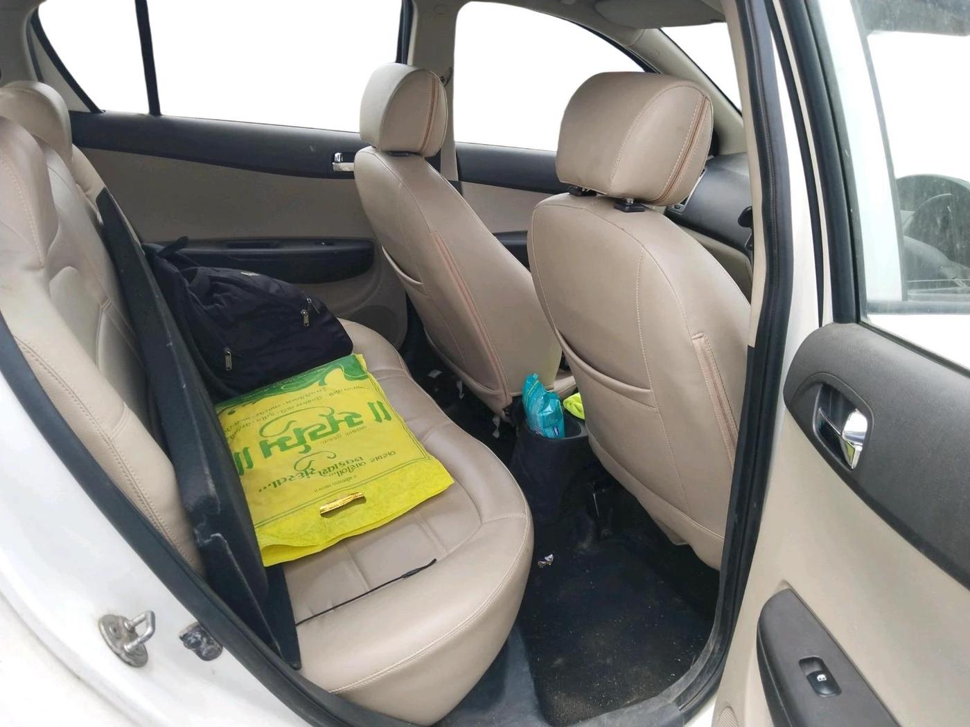 2012 Hyundai i20 MAGNA 1.2, Petrol, Manual, 58,369 km, interior
