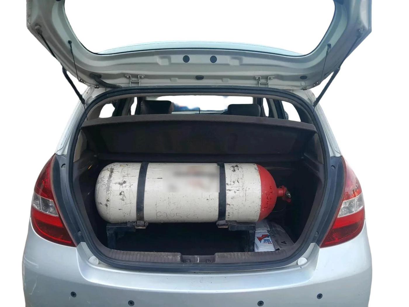 2012 Hyundai i20 SPORTZ 1.2, CNG, Manual, 60,460 km, exterior