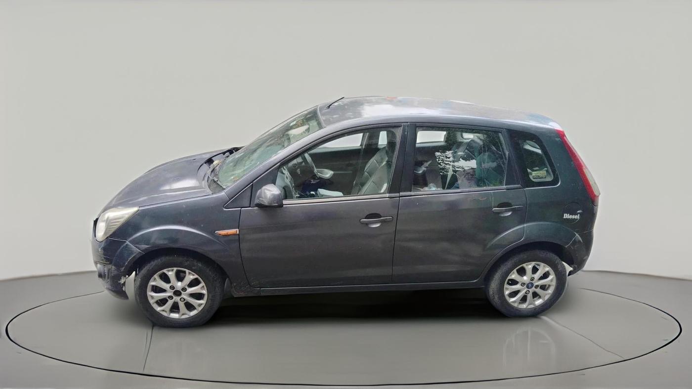 2013 Ford Figo TITANIUM 1.4 DIESEL, Diesel, Manual, 1,08,128 km, exterior