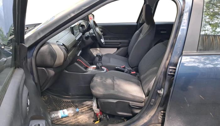 2024 CITROEN C3 SHINE 1.2, Petrol, Manual, 17,444 km, interior