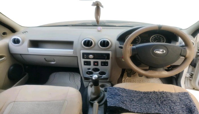 2012 Mahindra Verito 1.5 D4 BS III, Diesel, Manual, 1,13,061 km, interior