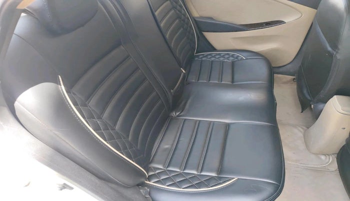 2014 Hyundai Verna FLUIDIC 1.6 CRDI SX, Diesel, Manual, 67,169 km, interior