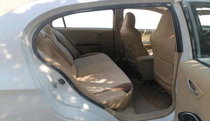 2016 Honda Amaze 1.2L I-VTEC SX, Petrol, Manual, 1,29,204 km, interior