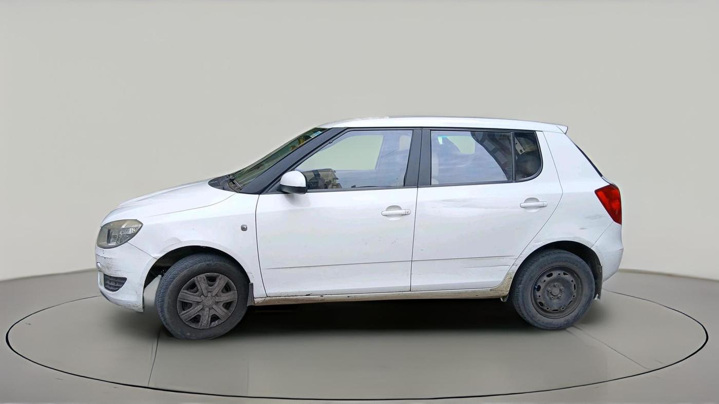2010 Skoda Fabia CLASSIC 1.2 MPI, Petrol, Manual, 63,756 km, exterior