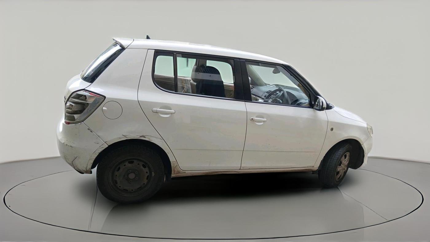 2010 Skoda Fabia CLASSIC 1.2 MPI, Petrol, Manual, 63,756 km, exterior
