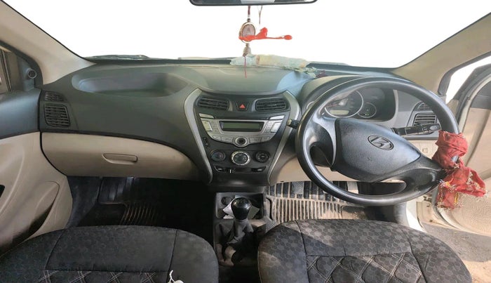 2015 Hyundai Eon MAGNA +, Petrol, Manual, 47,489 km, interior