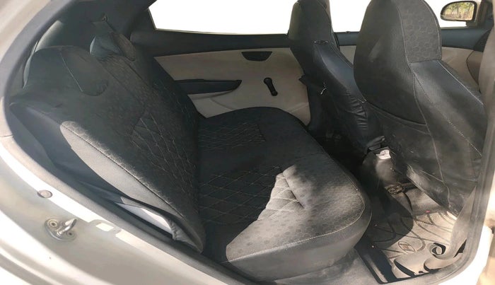 2015 Hyundai Eon MAGNA +, Petrol, Manual, 47,489 km, interior