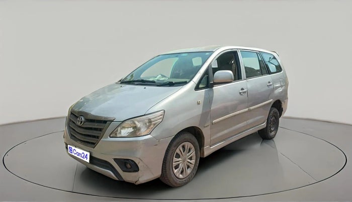 2012 Toyota Innova 2.5 GX 8 STR, Diesel, Manual, 2,78,691 km, exterior