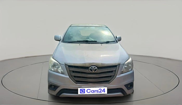 2012 Toyota Innova 2.5 GX 8 STR, Diesel, Manual, 2,78,691 km, exterior