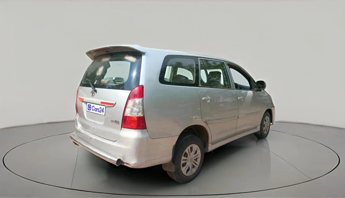 2012 Toyota Innova 2.5 GX 8 STR, Diesel, Manual, 2,78,691 km, exterior