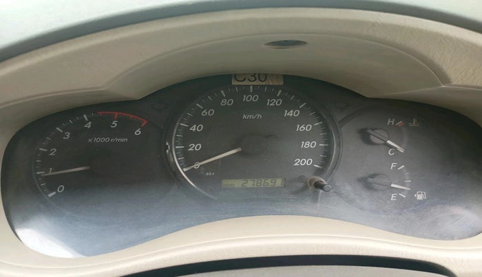 2012 Toyota Innova 2.5 GX 8 STR, Diesel, Manual, 2,78,691 km, interior