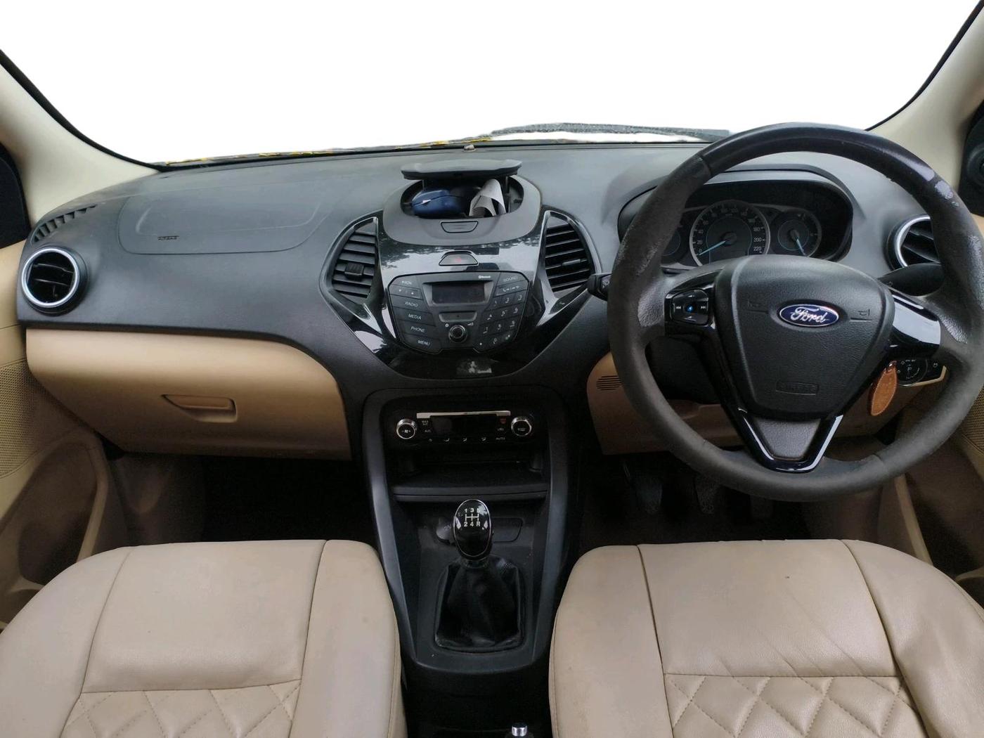 2016 Ford Figo Aspire TITANIUM1.5 DIESEL, Diesel, Manual, 2,41,490 km, interior