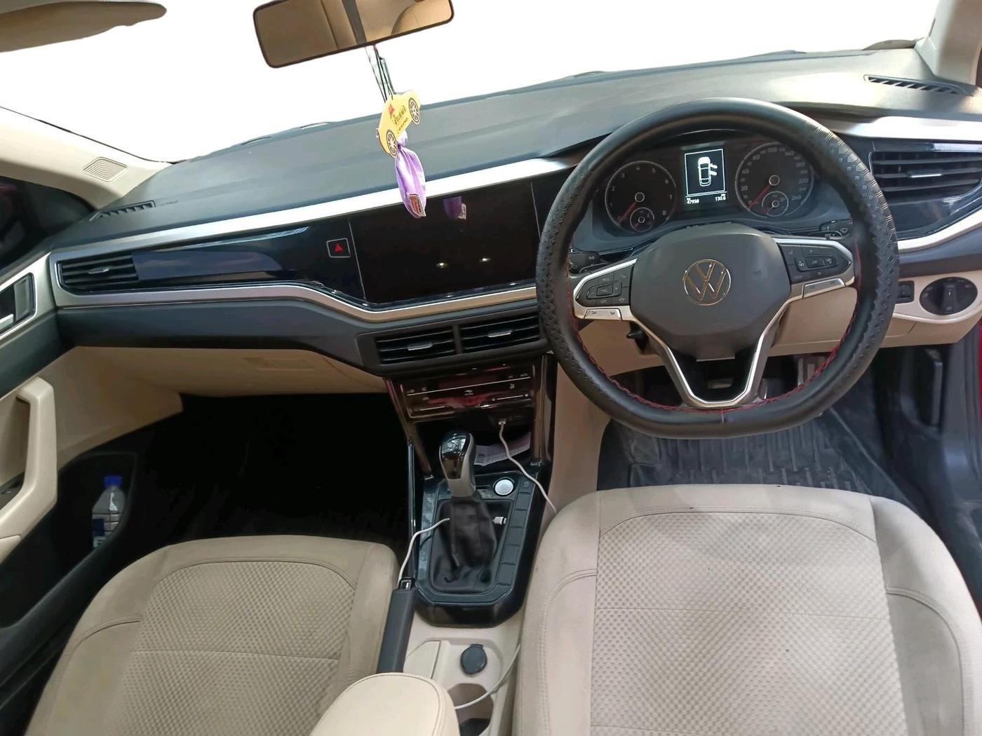 2023 Volkswagen VIRTUS HIGHLINE TSI 1.0 AT, Petrol, Automatic, 47,938 km, interior