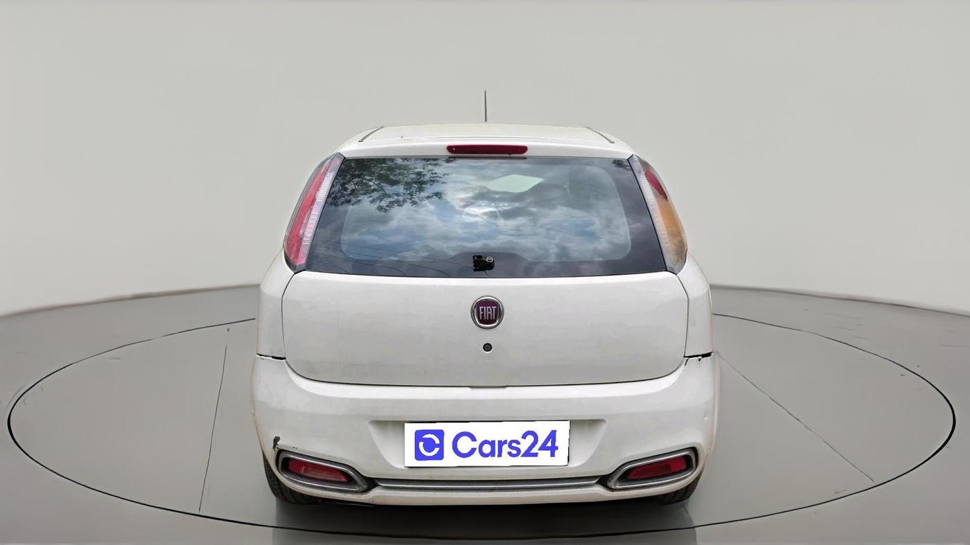 2016 Fiat Punto EVO EMOTION 1.3 MULTIJET, Diesel, Manual, 2,14,575 km, exterior