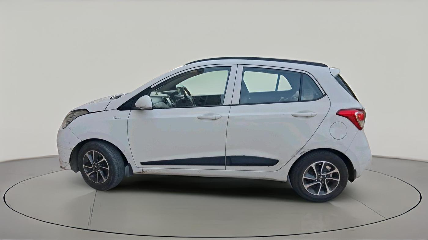 2018 Hyundai Grand i10 SPORTZ AT 1.2 KAPPA VTVT, Petrol, Automatic, 55,656 km, exterior