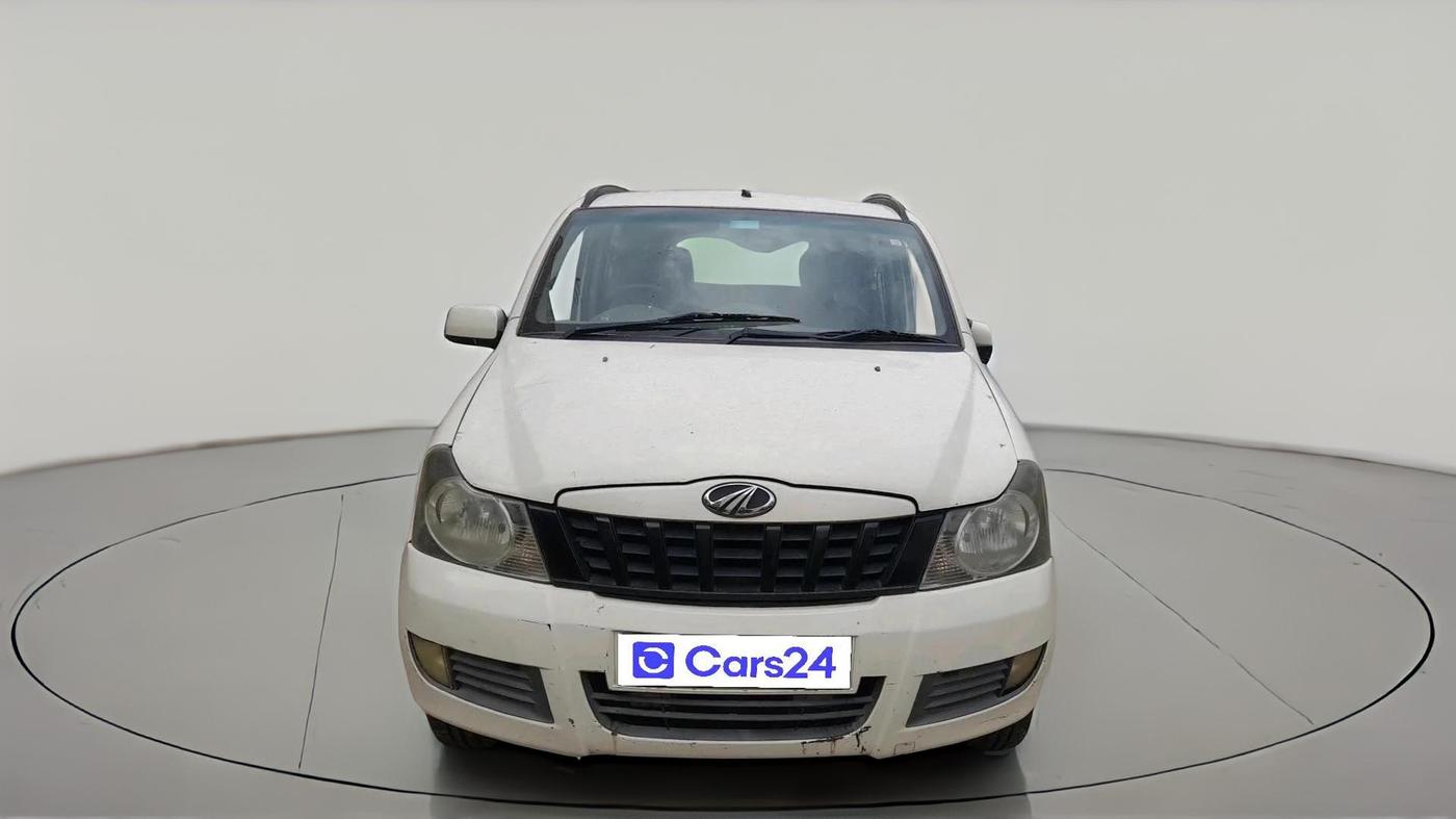2012 Mahindra Quanto C6, Diesel, Manual, 1,07,269 km, exterior