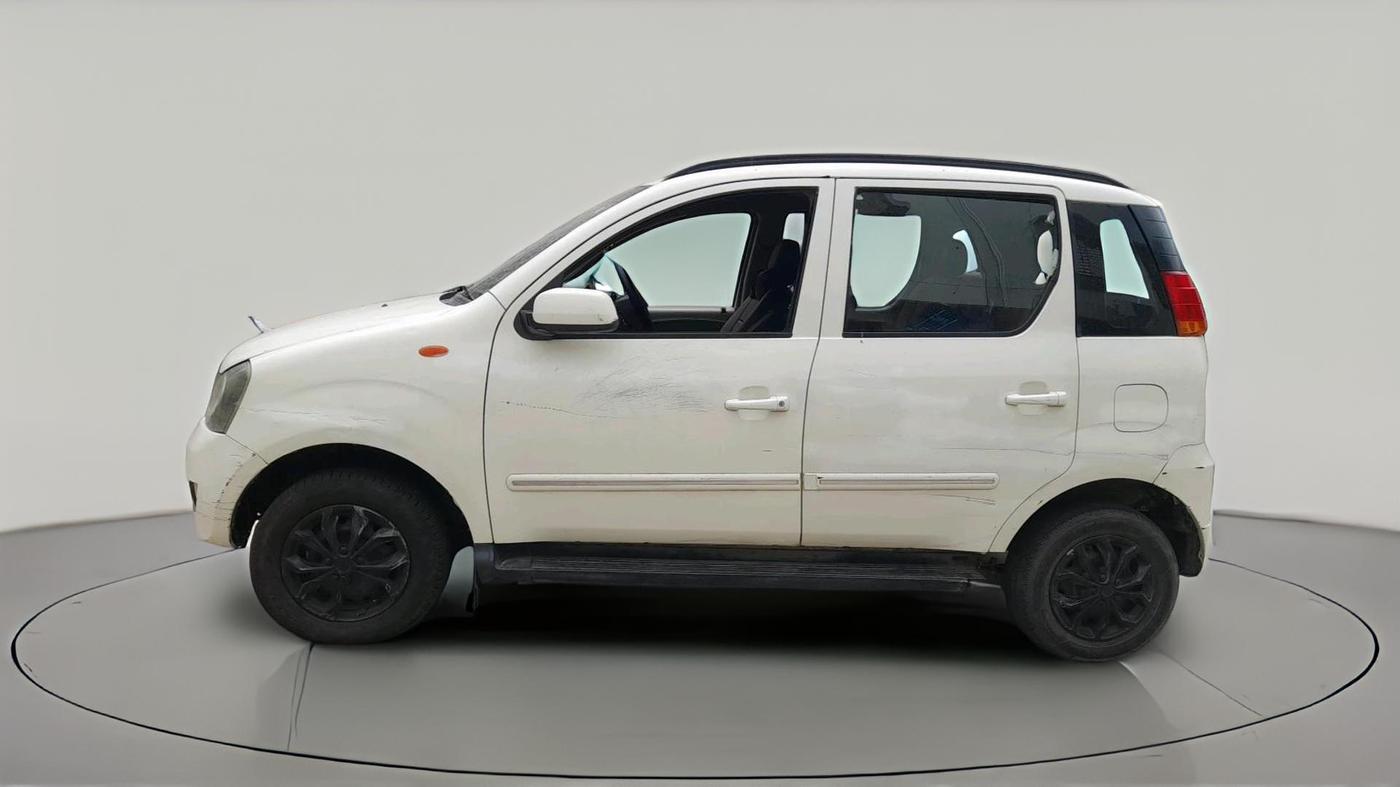 2012 Mahindra Quanto C6, Diesel, Manual, 1,07,269 km, exterior